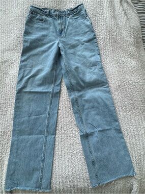 Abercrombie & Fitch High Rise Loose Jeans